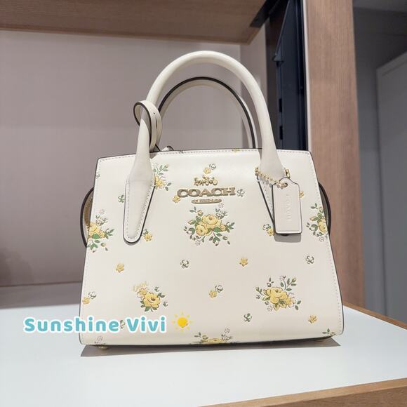 NWT COACH Andrea Carryall Bag With Floral Print CAL46 Gold/Chalk Multi